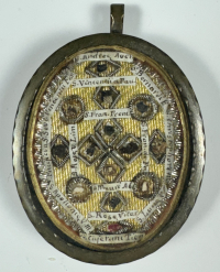 Reliquary theca with relics of 14 saints: St. Francis of Paola; St. Maurus; St. Rose of Viterbo; St. Vincent de Paul; St. Rose of Lima; St. Andrew of Crete, St. Pacificus; St. Vincent Ferrer; St. Christopher, etc.