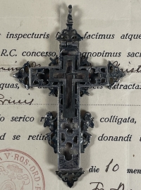1932 documented reliquary with relics of the True Cross of Jesus Christ