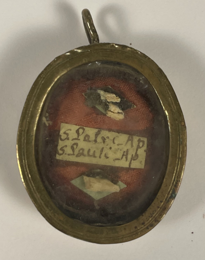Reliquary theca with relics of St. Peter &amp; Paul, the Apostles of Christ