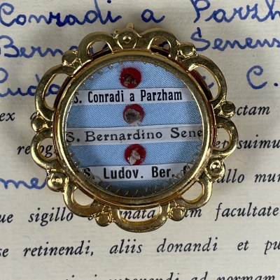 1990 Documented reliquary theca with relics of St. Conrad of Parzham, St. Bernardino of Siena &amp; Saint Louis Bertrand patron of Colombia